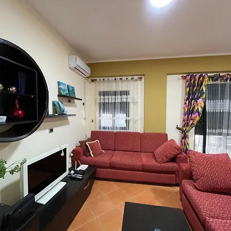 Sea View Apartment, Golem, Mali I Robit 格勒姆